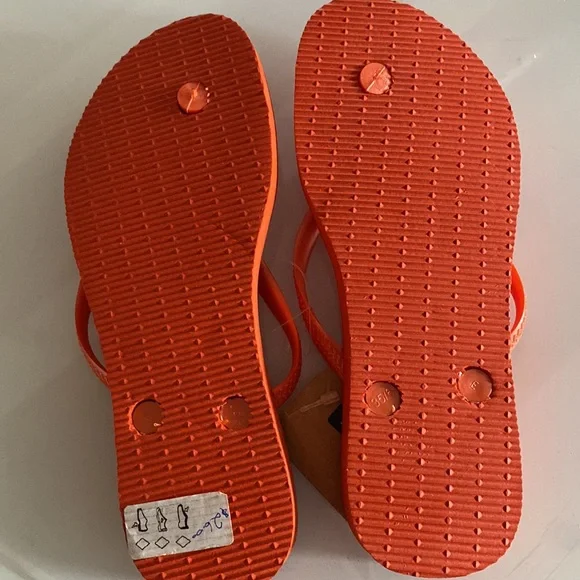 Slim Havaianas orange - flip flops - 4/5 -
Europe 37/38 - Picture 3 of 5